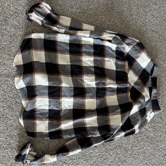 Flannel - Picture 3 of 3